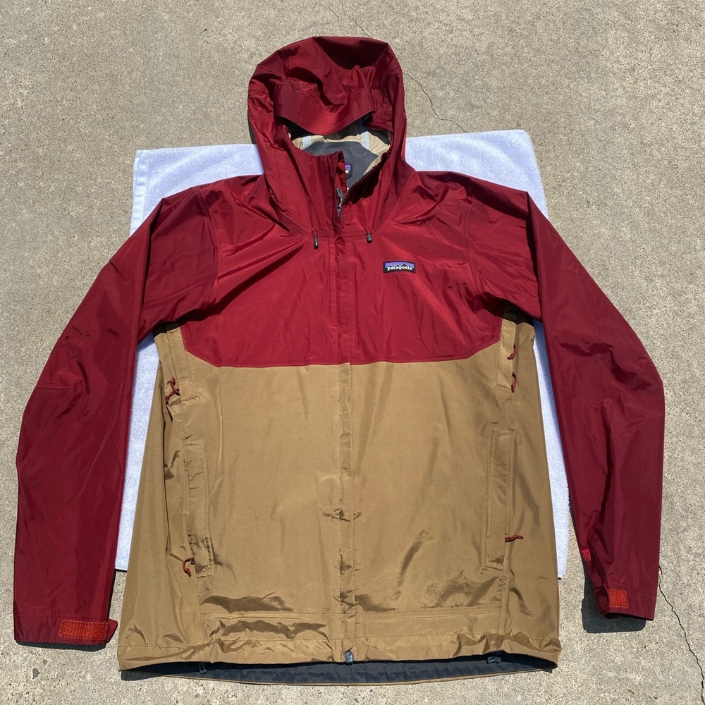 Patagonia Men’s Torrentshell Jacket